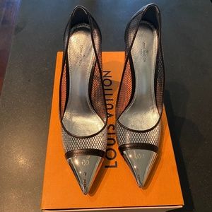 Louis Vuitton pump